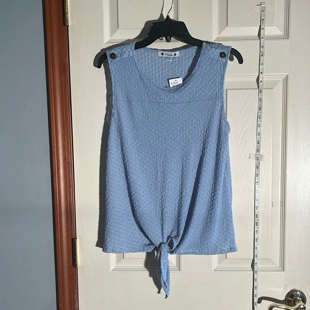 Sleeveless Knit Tie-Front Tank Top - Light Blue